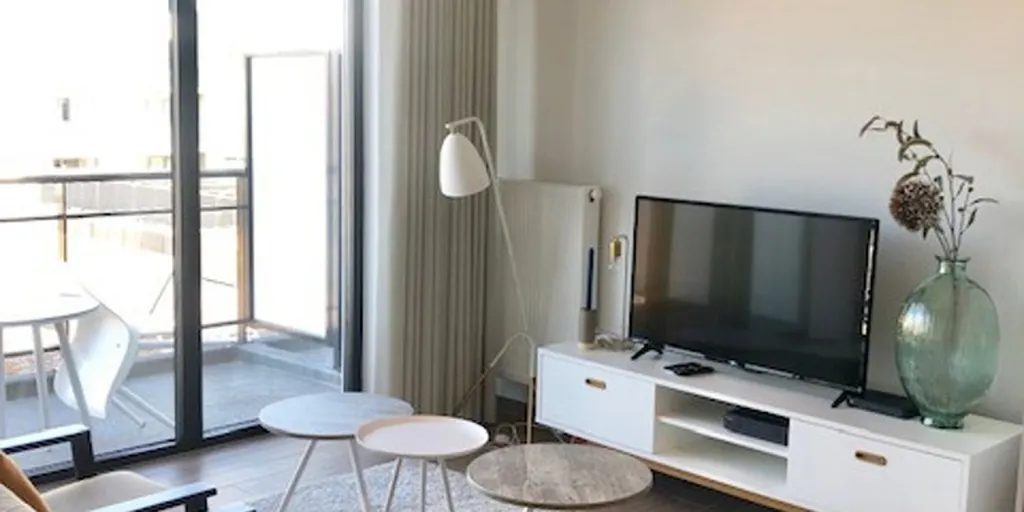 Elutuba - Stylish Studio with Terrace in Oudergem