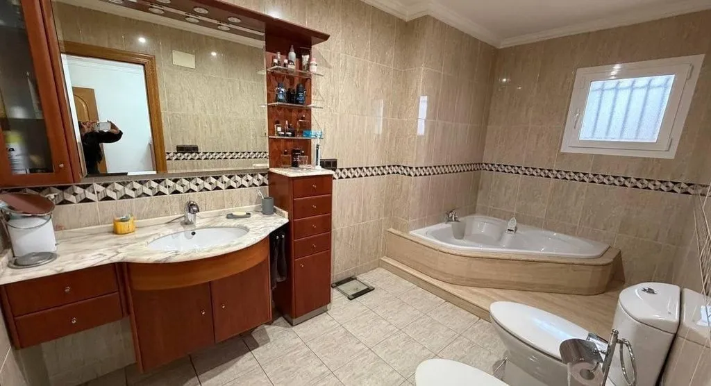 Vannitoad - Luxury Chalet with Pool in Elche