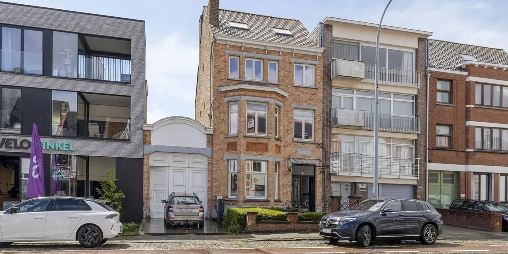 Esterno - Commercial Property with Student Studios in Sint-Andries