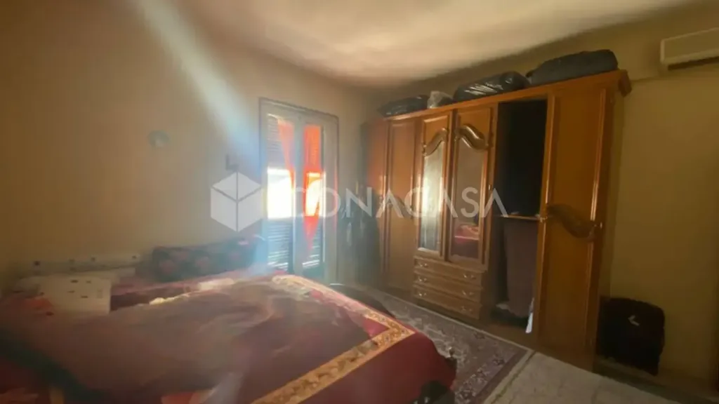 Chambres - Triplex with Double Aspect in Barletta