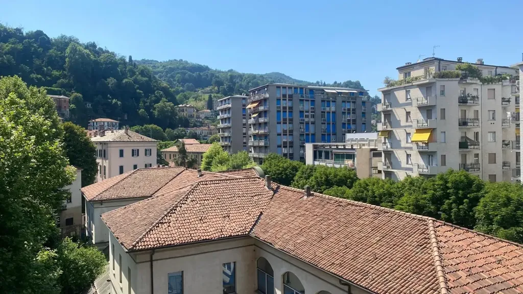 Balcone - Panoramic Lake View Apartment in Como