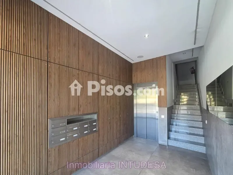 Esik - Flat for Renovation with Patio in Tudela