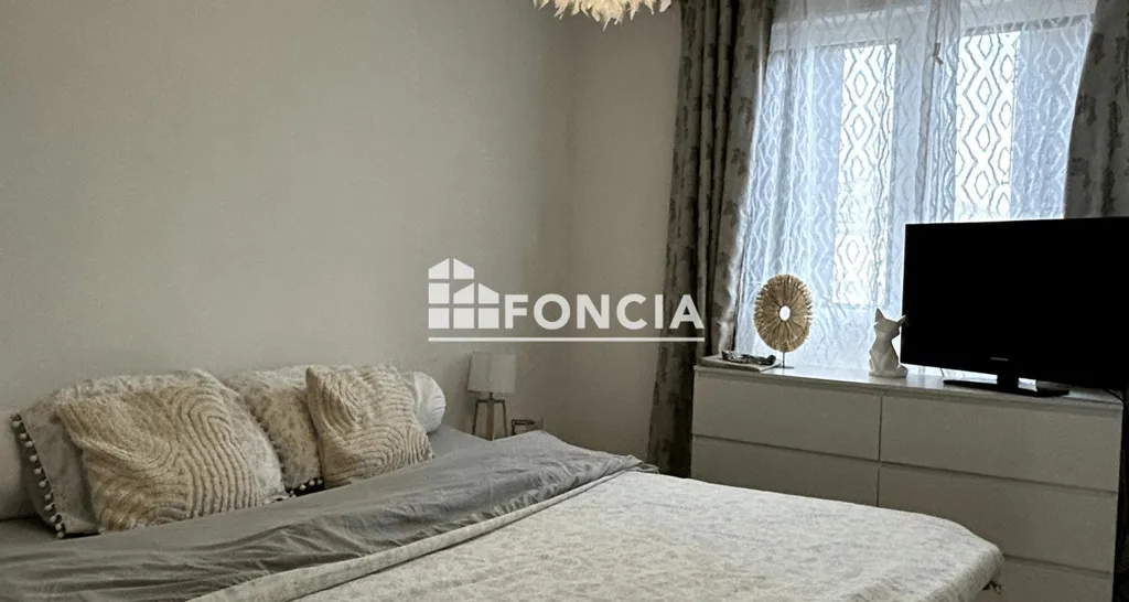 Magamistoad - Spacious Flat with City View in Centre