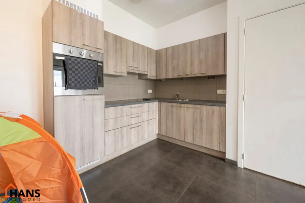 Cuisine - Appartement Moderne avec Terrasse à Anvers