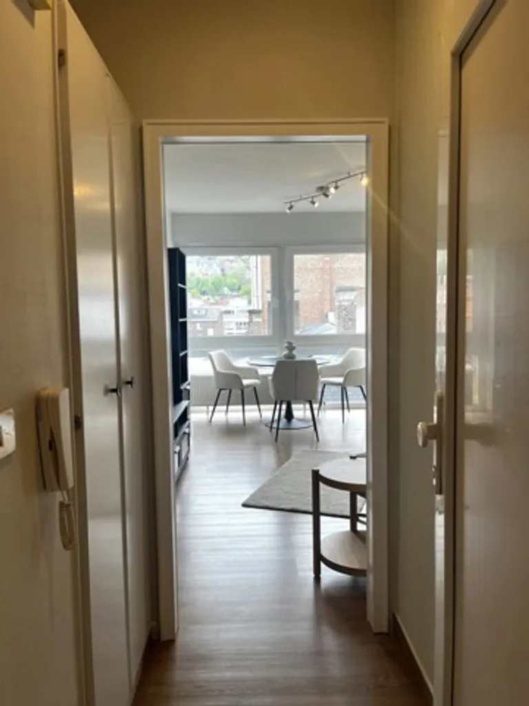 Entrée - Studio avec Vue sur Liège au 5ème Étage