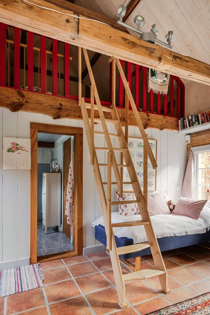 8-toaline maja asukohas Ödeshögs kommun