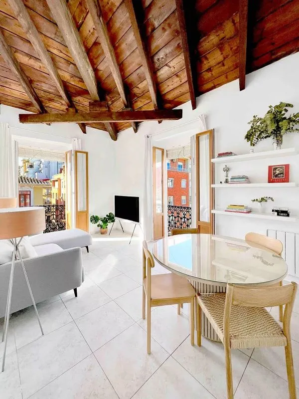 Elutuba - Modern Flat with Balcony in Valencia Centre
