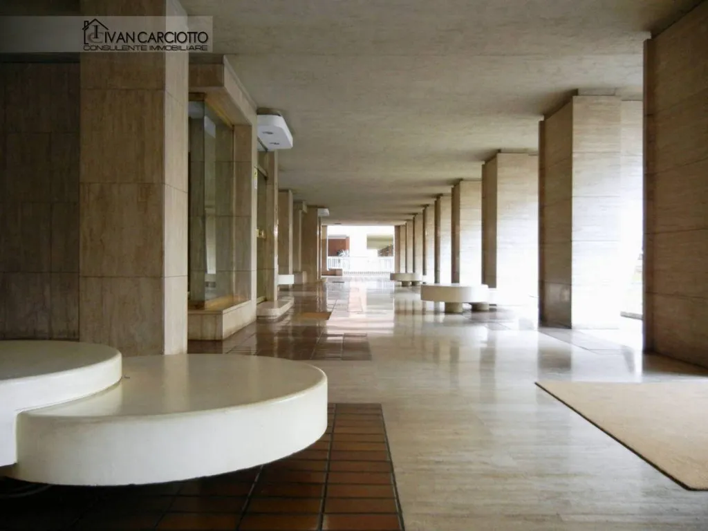 hallway_entrance