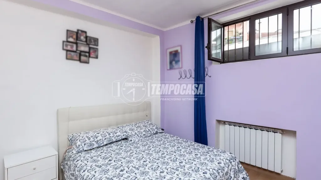 Chambres - Four-Bedroom Apartment with Central Heating in Moncalieri