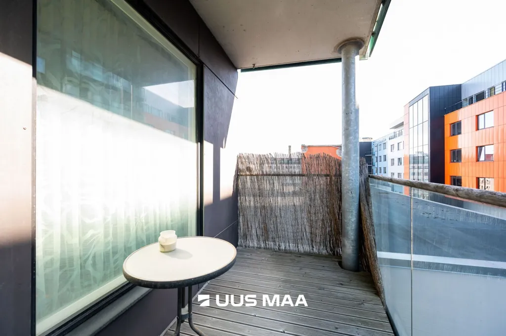balcony