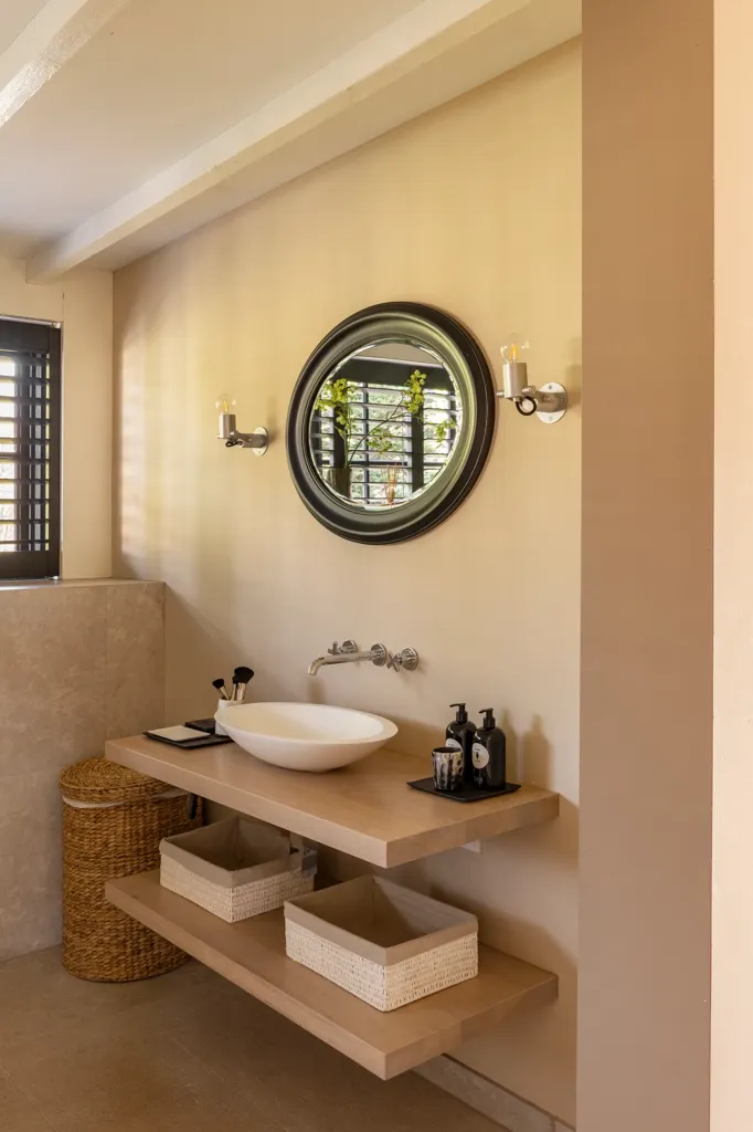 Salles de bain - Waterfront Villa with Private Pool in Amsterdam Zuid