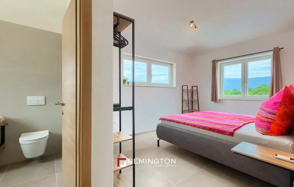 Bedrooms - House with Heated Pool in Istrian Village