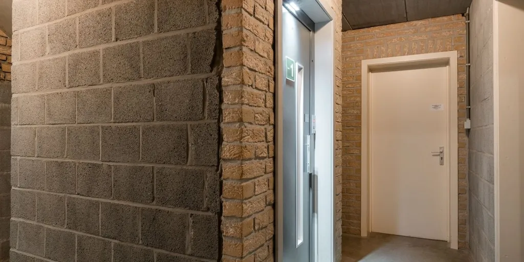 Hallway - Apartment with 3 Bedrooms in Overpelt Centre