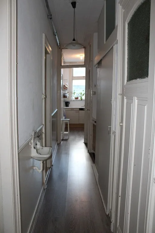 1-toaline korter asukohas Rotterdam
