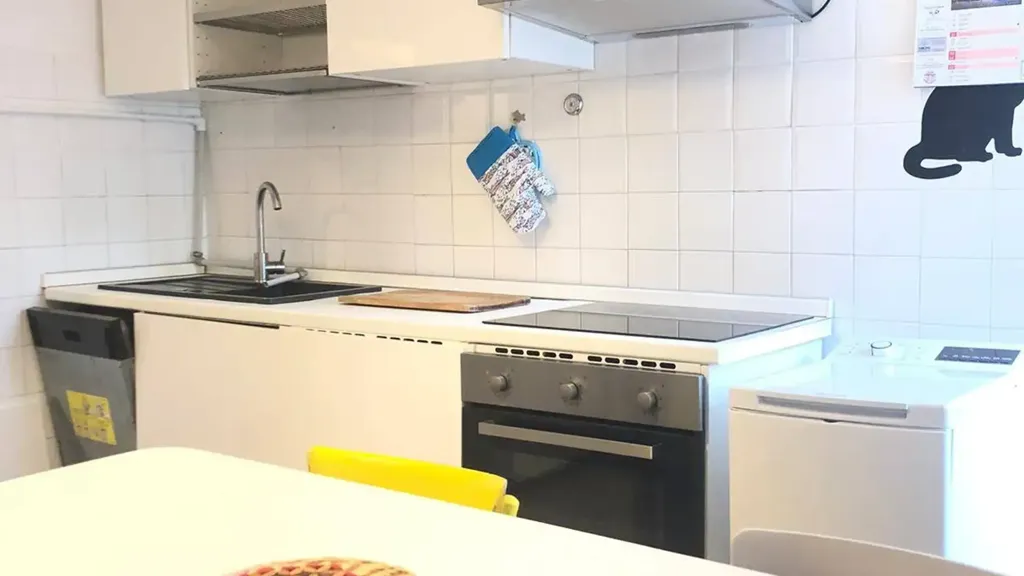 Cucina - Appartamento con vista mare a Varazze