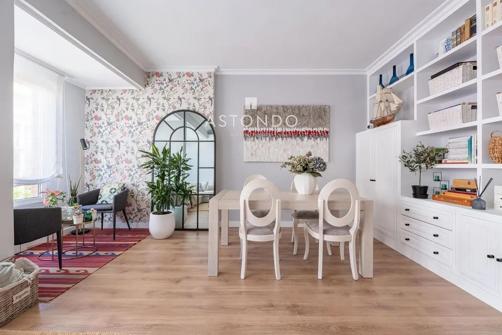 Salle à manger - Renovated Flat with Natural Light in Chamartín