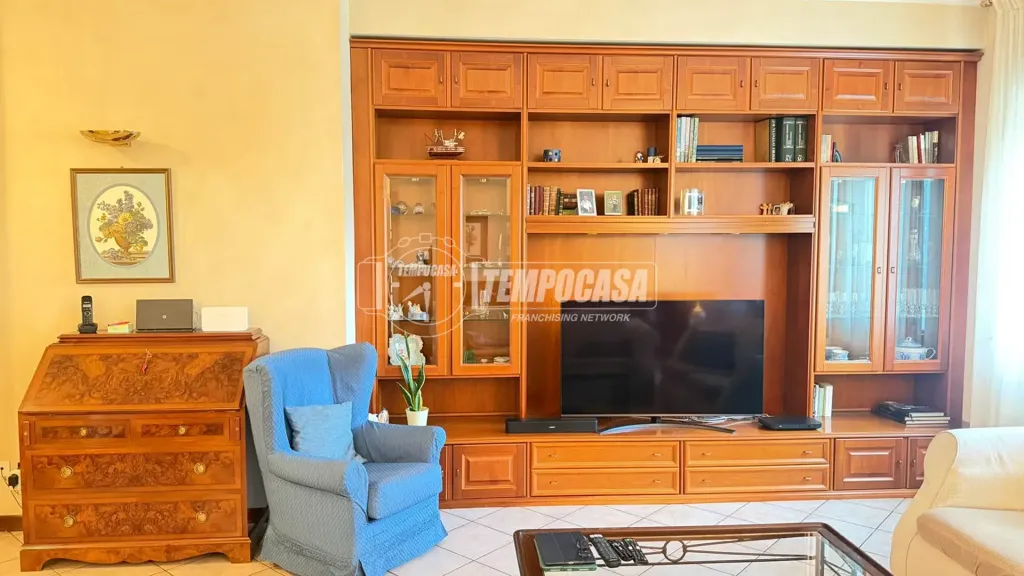 Séjour - Maison 8 pièces à IT