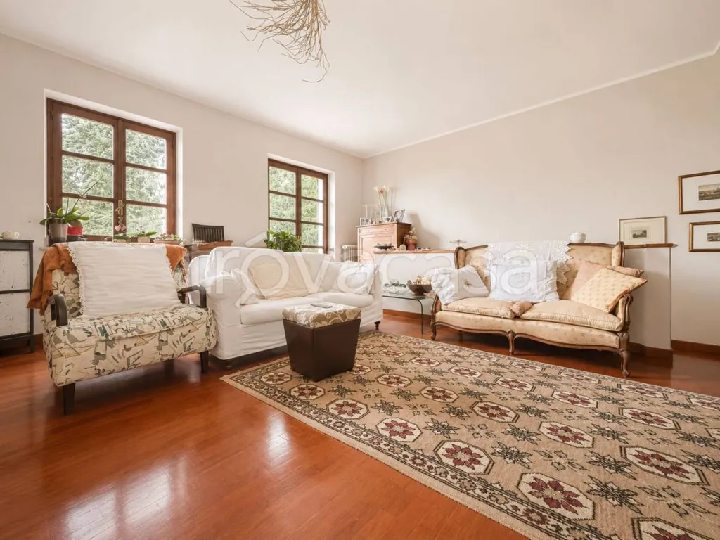 Elutuba - Bifamiliare Villa with Panoramic Terraces in Vezza d'Alba