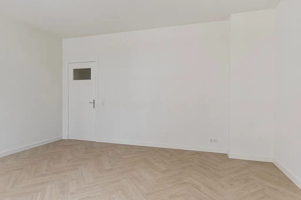 Toad - Corner Apartment with South Facing in Amsterdam