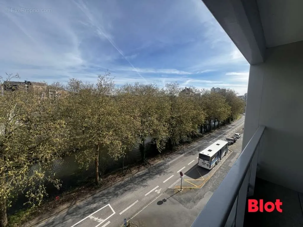 Balcone - Apartment with West-Facing Terrace in Rennes
