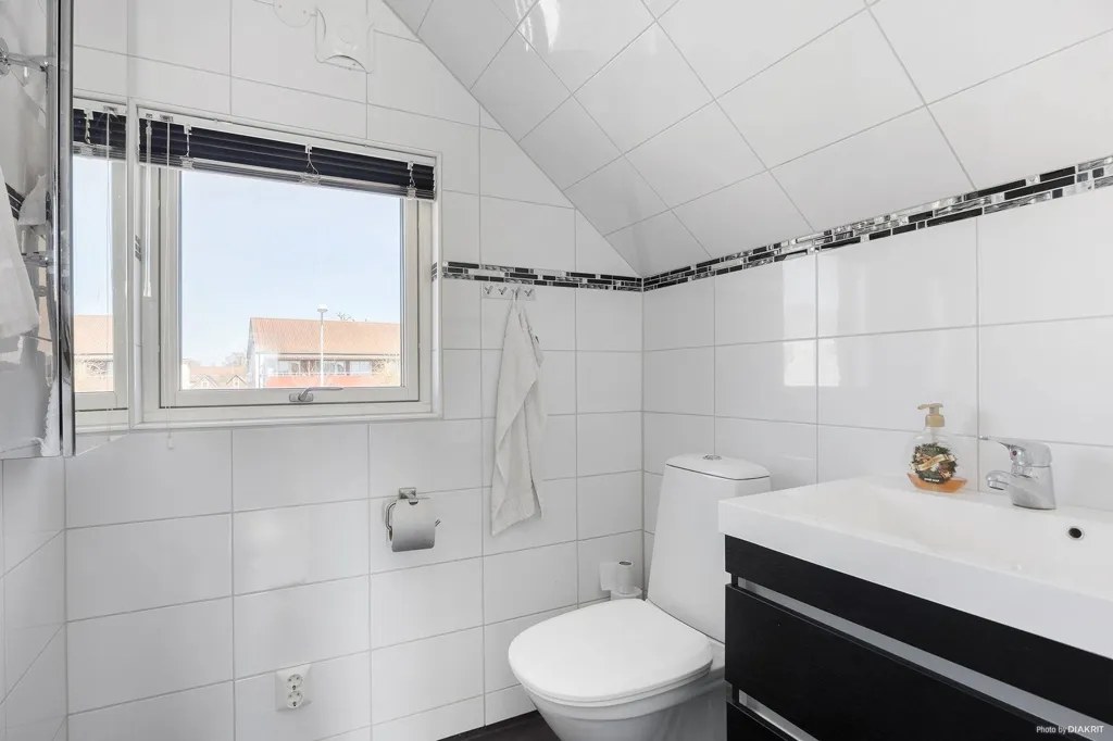 Salles de bain - Characterful Villa with Separate Apartment in Klintehamn