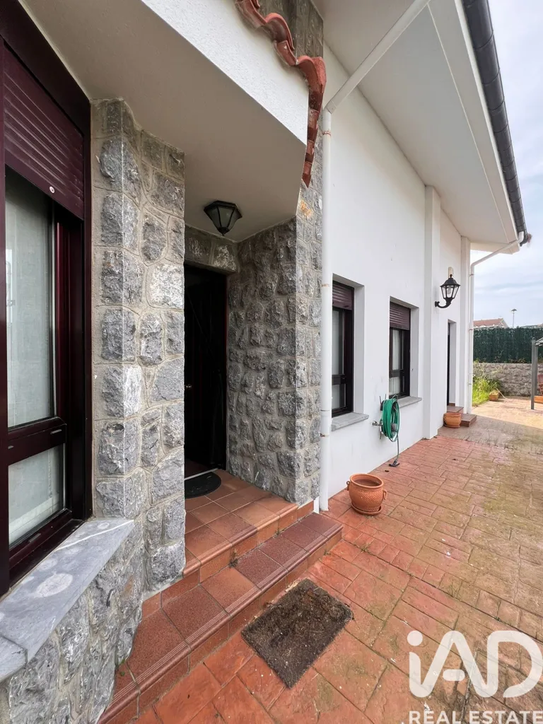 Terrass - Chalet with Pool in Bareyo