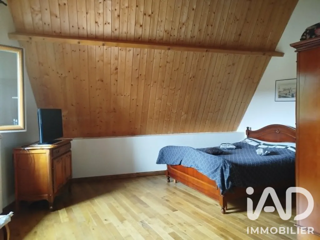 Chambres - Maison de Plain-Pied avec Studio à Beaumont-le-Roger