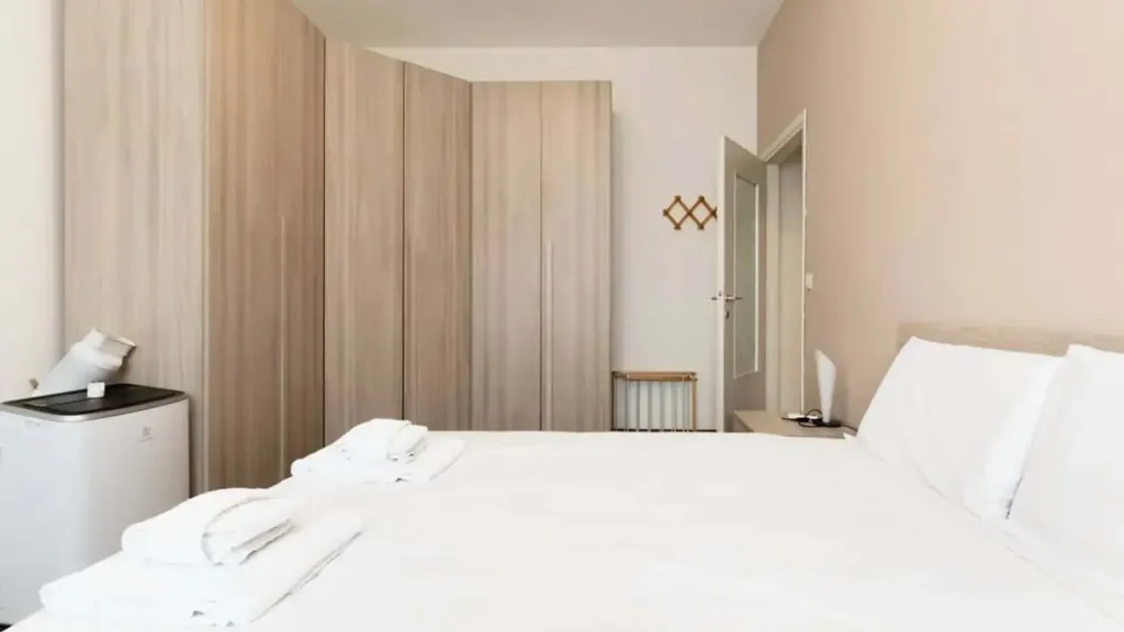 Magamistoad - One-Bedroom Apartment with Central Heating in Milan