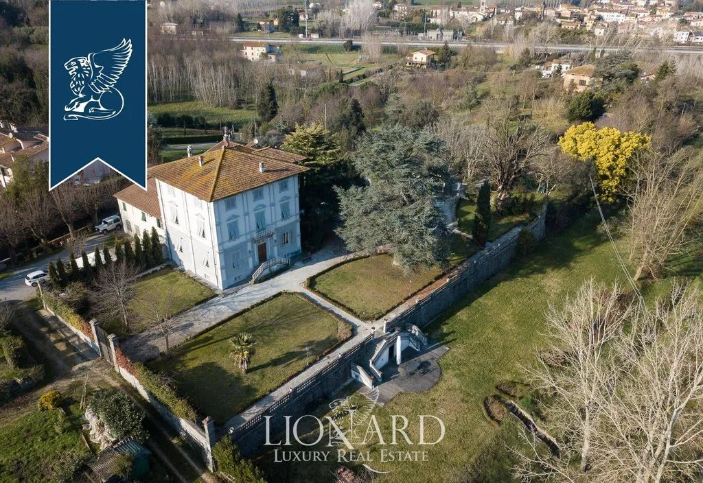 Õhuvaade - Refurbished Luxury Villa with Park in Lucca