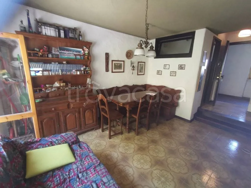 Söögituba - Apartment with Private Garden in Viola
