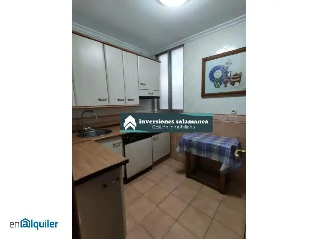 Köök - Ample Student Flat with Balcony in Chinchibarra