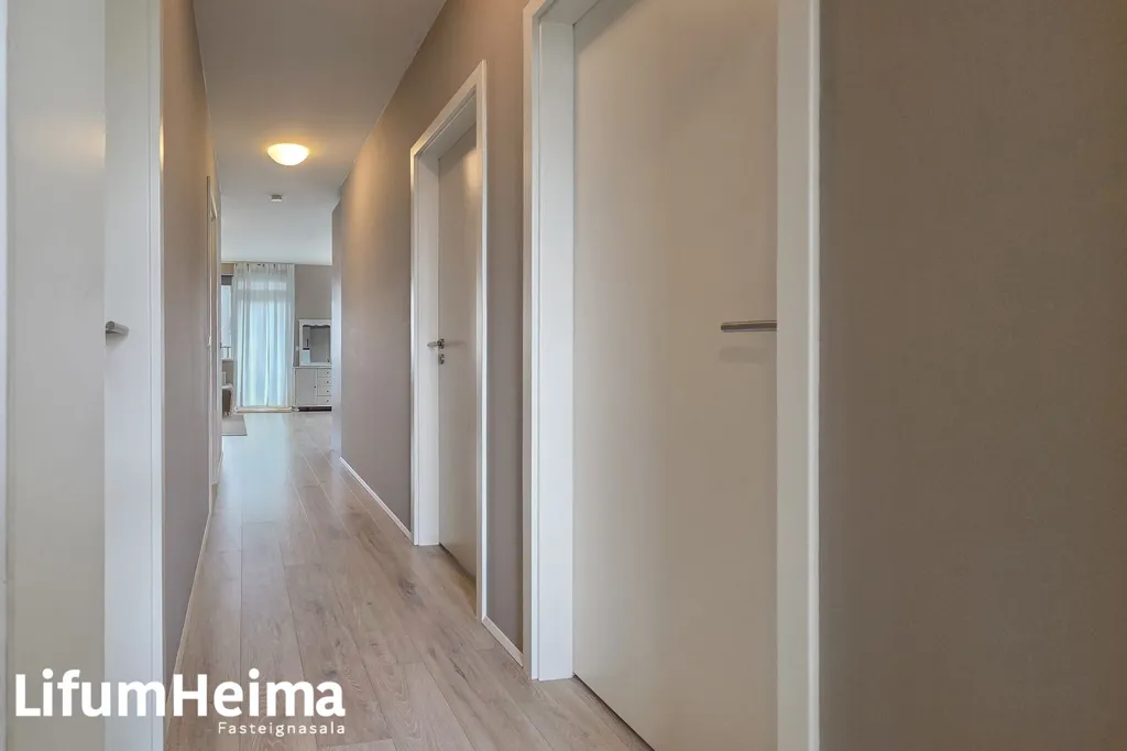 Ingresso - Apartment with Elevator and Sea View in Borgarnes
