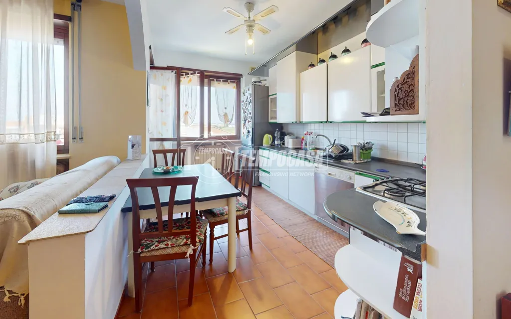 Cuisine - Bright Trilocale with Balcony in Mappano