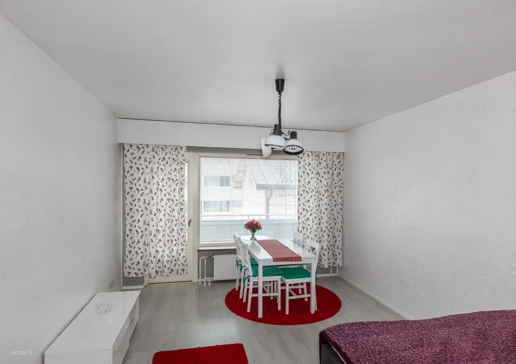 Magamistoad - Modern Studio Flat with Balcony in Heinola Centre