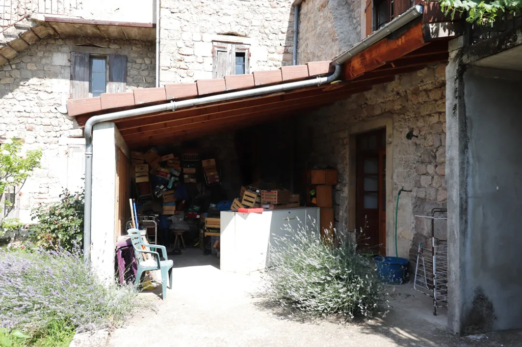 Garten - Stone Cottage with Rental Potential in Desaignes