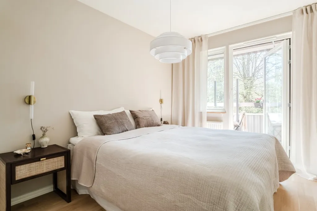 Magamistoad - City Centre Flat with Balcony & Open Plan