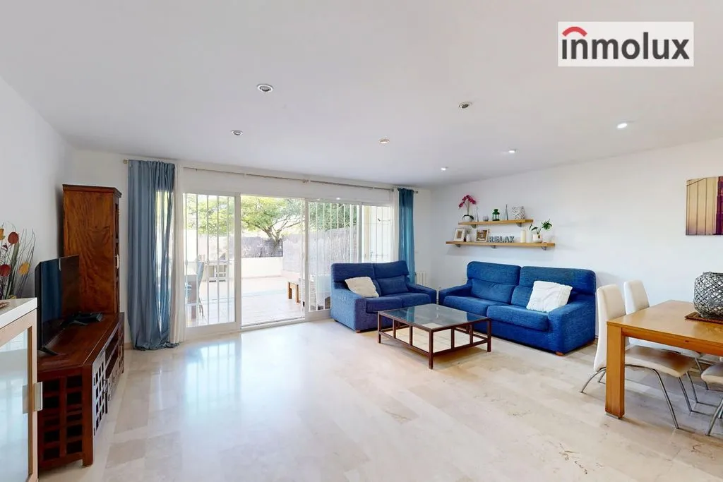 Elutuba - Luxury Townhouse with Pool in San Juan Playa