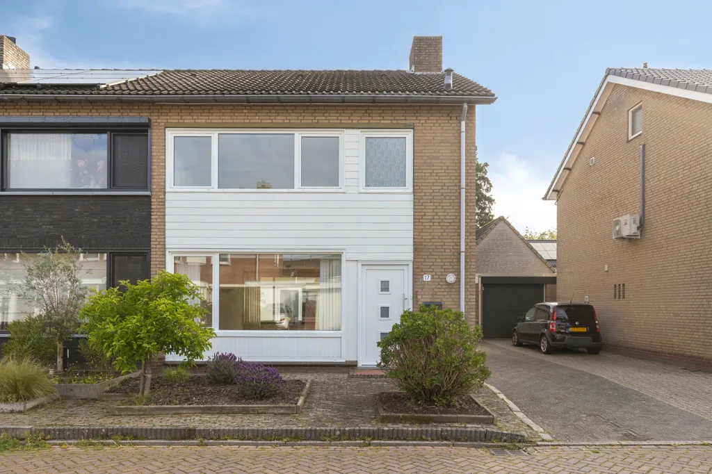 Välivaade - Semi-Detached House with Serre in Baarlo