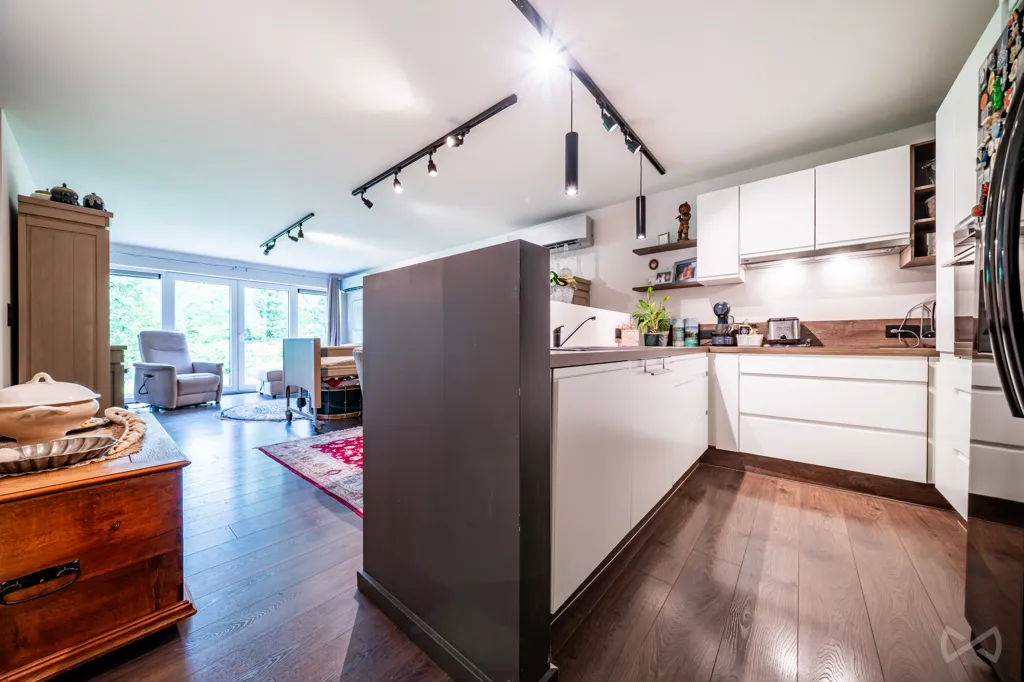 Cuisine - Appartement avec Vue Lac à Barbençon