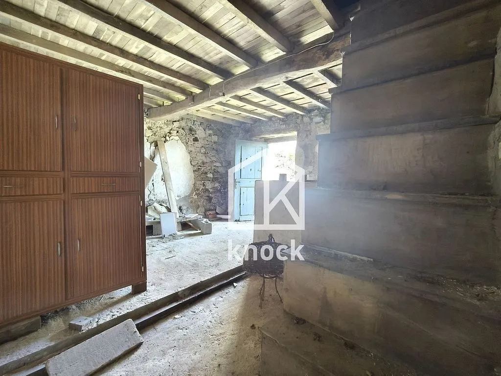 Lavanderia - Stone House with Sea and Mountain Views in Gobiendes