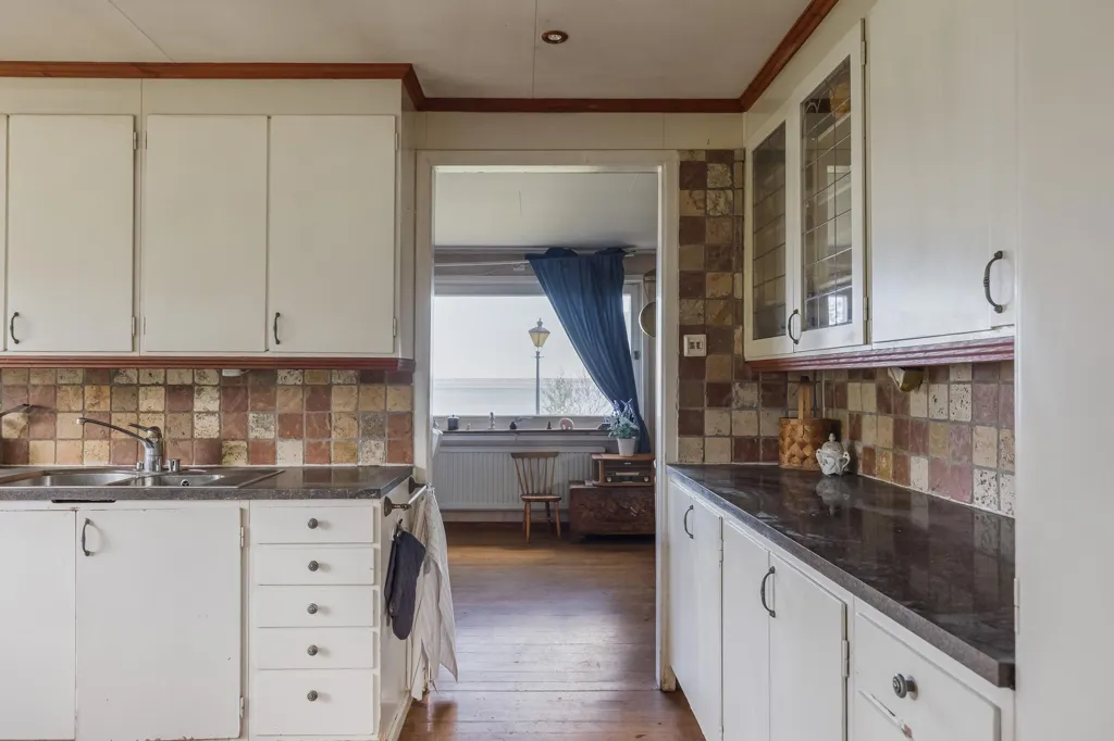 Köök - Charming Seafront Property in Stenskär
