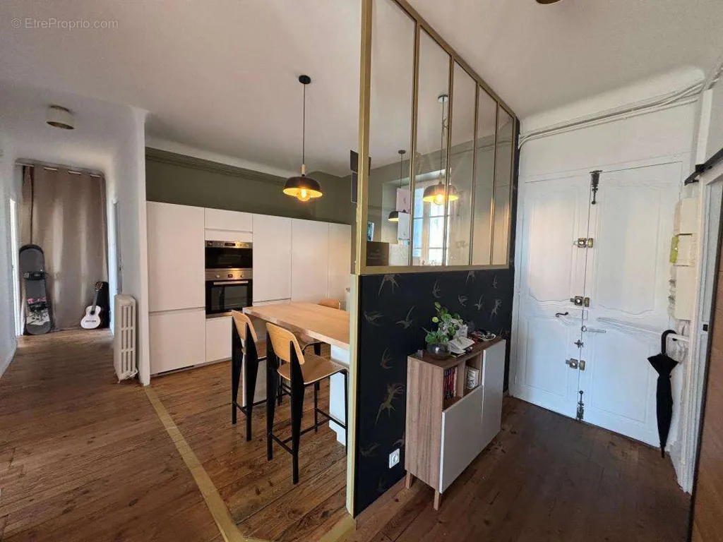 Cucina - Renovated Apartment with Light in Pau Centre