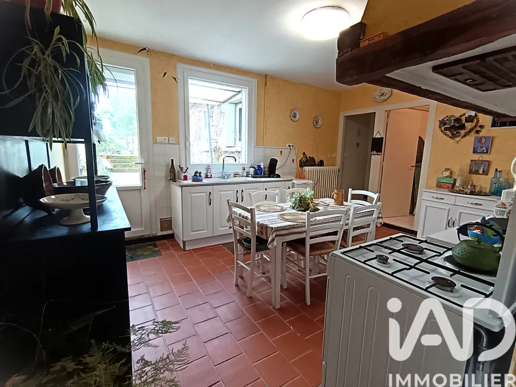 Cuisine - Maison de Ville Rénovée avec Terrasse à Mirande