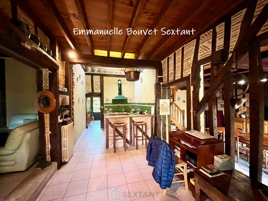 Salle à manger - Maison Périgourdine avec Gîte à Convertir près de Bergerac