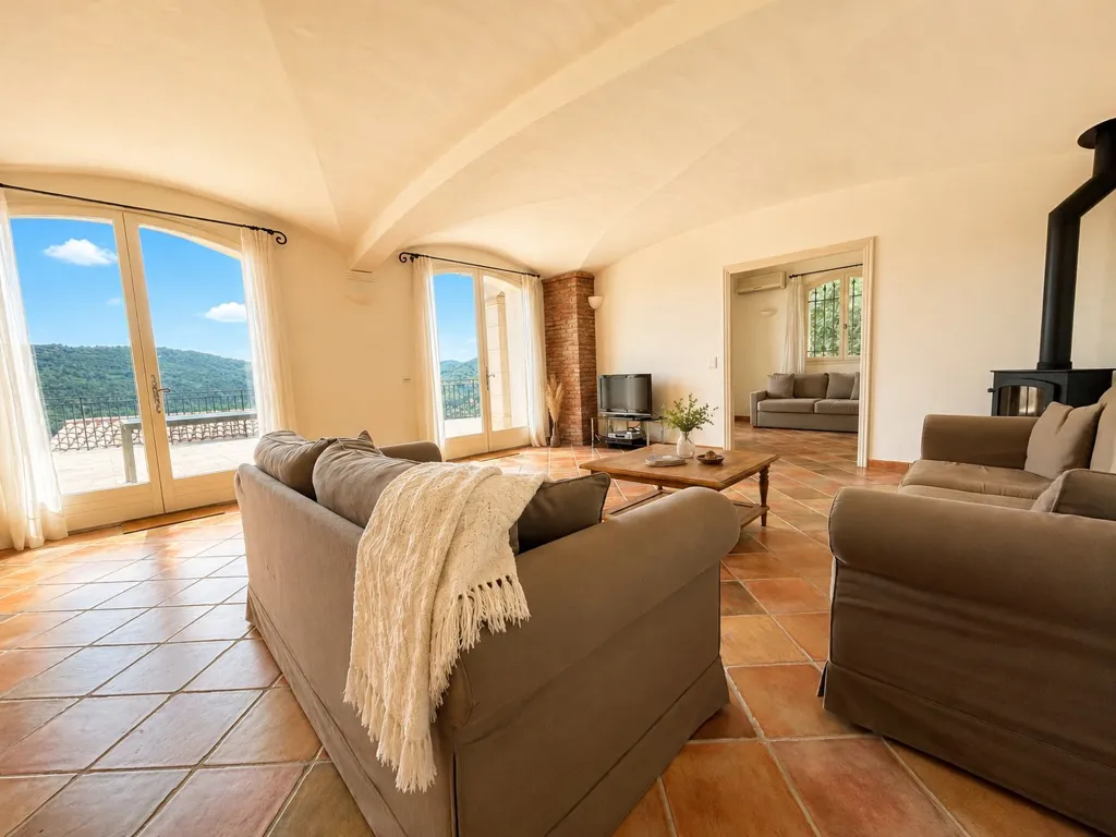 Elutuba - Bastide with Hill View in Tourrettes-sur-Loup