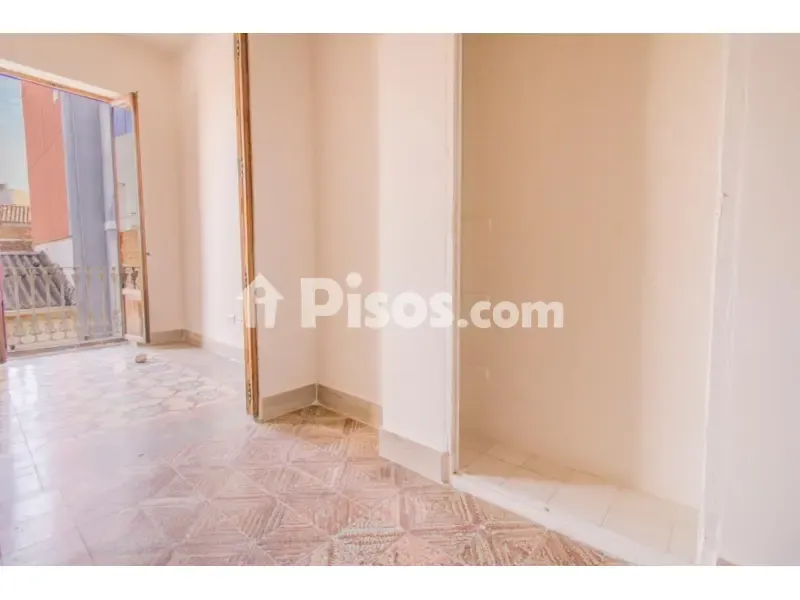 Ingresso - Traditional Chalet with Balcony in Burriana