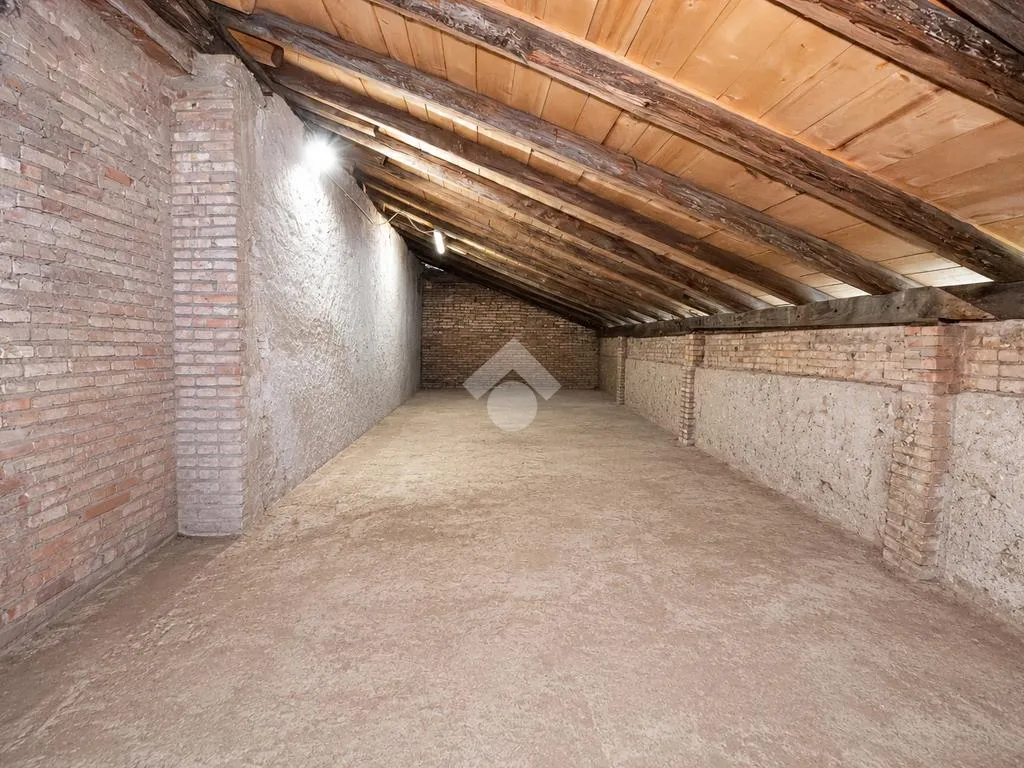 Rooms - Historic Maso with Vineyard in Mezzocorona
