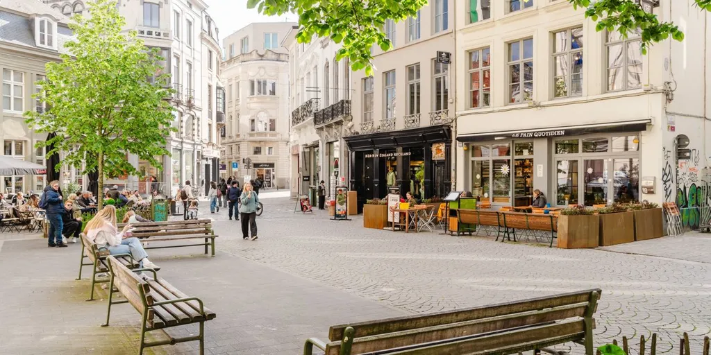 Studio Rénové avec Charme Historique à Gand