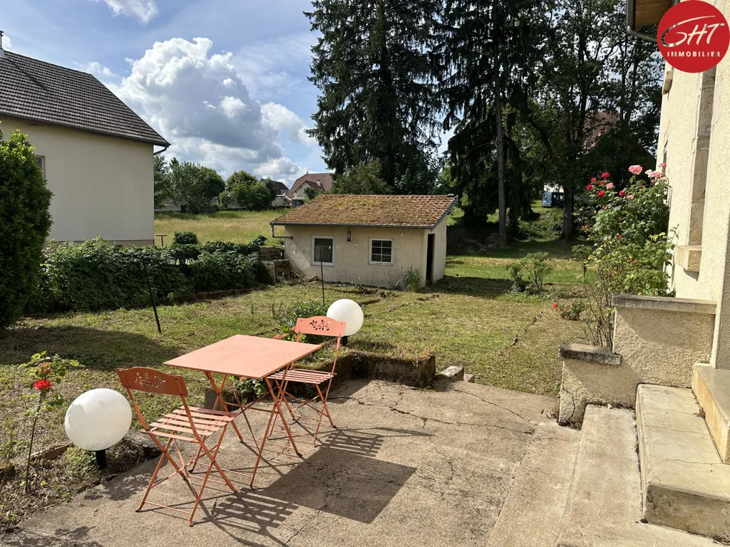 Jardin - Maison en Pierre au Charme de l'Ancien à Serre-les-Sapins