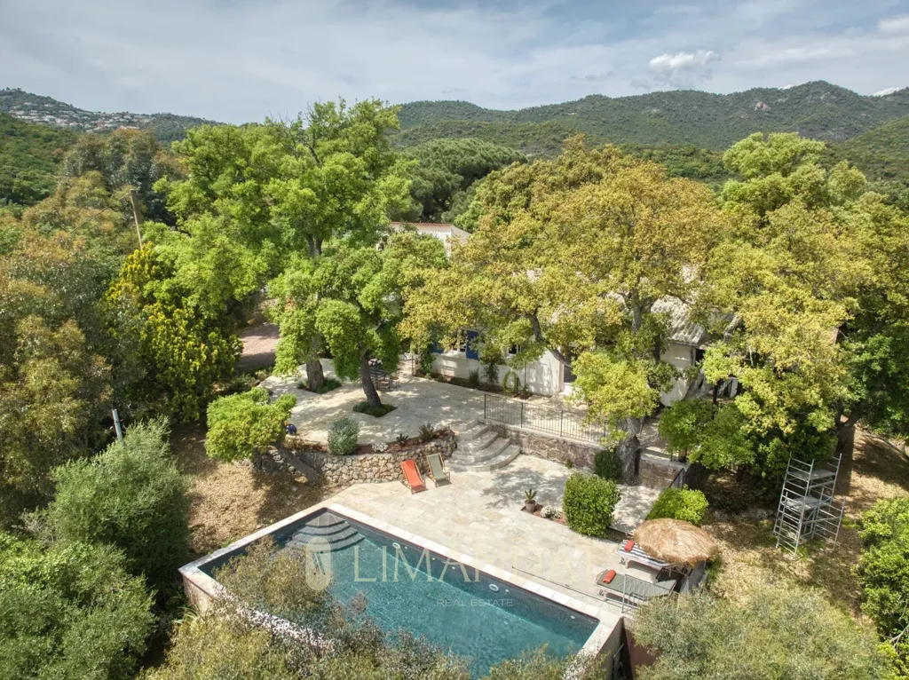 Aerial - Maison with Sea View in Les Adrets-De-L'Esterel
